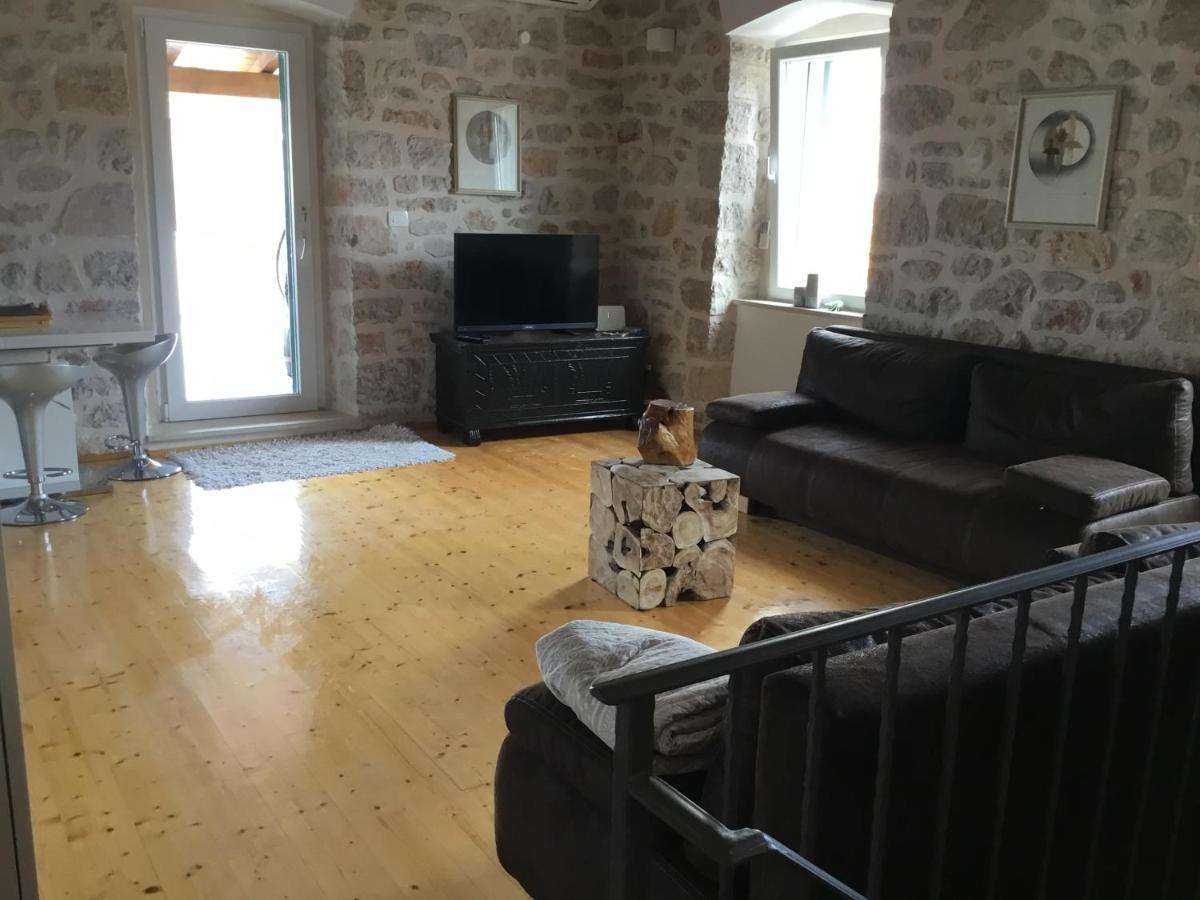 Stein Haus Villa Pirovac Ngoại thất bức ảnh
